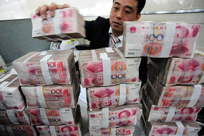 民间借贷违约金过高引发争议，起诉途径探讨